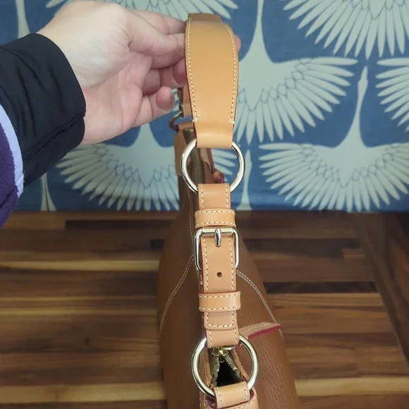 Dooney & Bourke brown pebbled leather handbag purse o-ring slouch bag - Picture 8 of 13